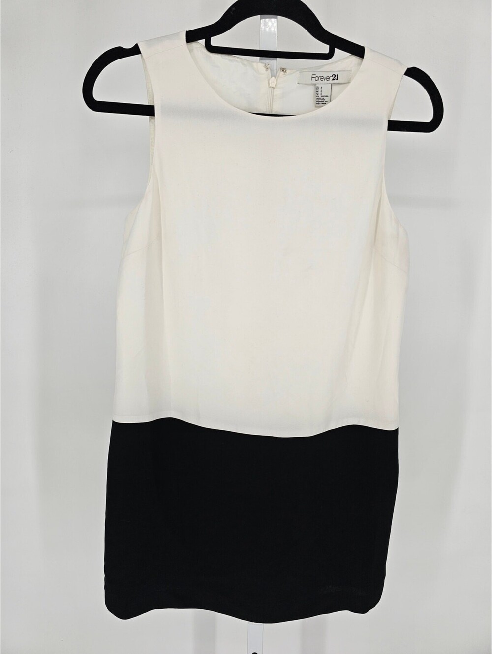 Forever 21 Womens Sz S Mini Dress 1960s Mod Style Black White Color Block
